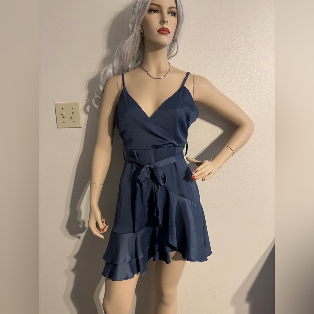 Here Comes The Sun asymmetrical faux wrap dress - Picture 4 of 9
